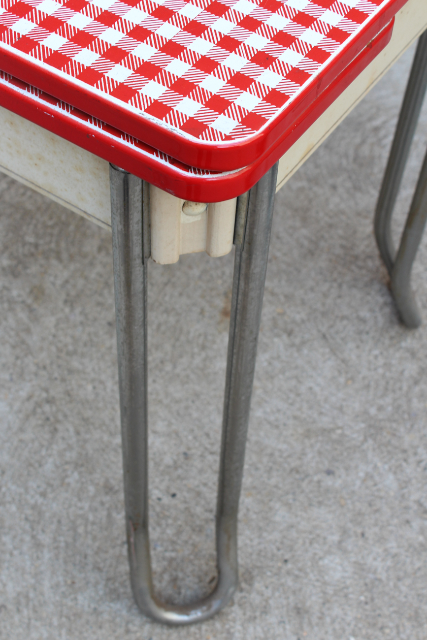 Vintage Expandable Enamel Top Kitchen Table EBTH